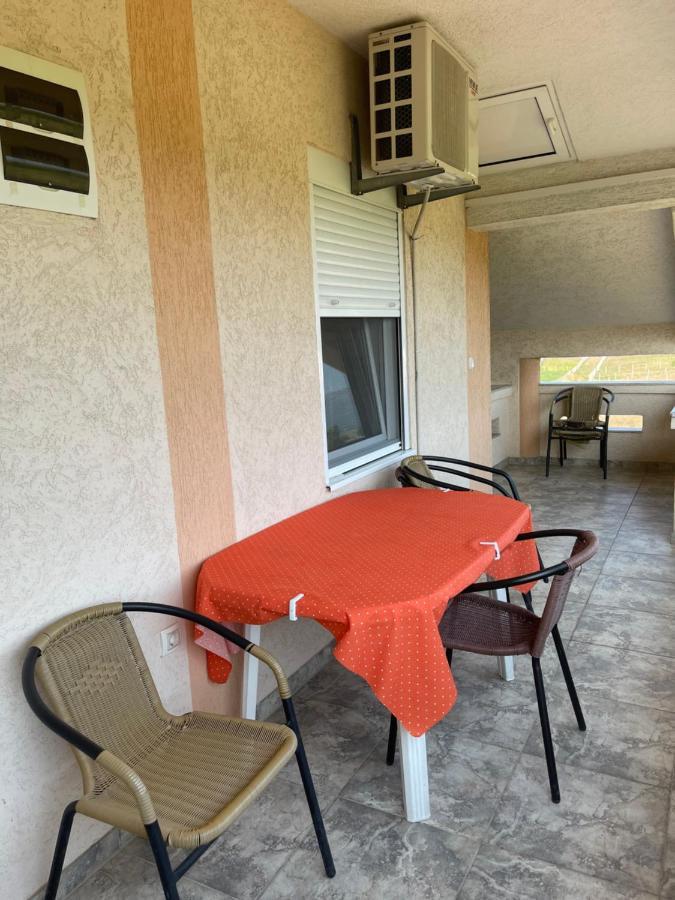 Apartments Vali ウルツィニ エクステリア 写真