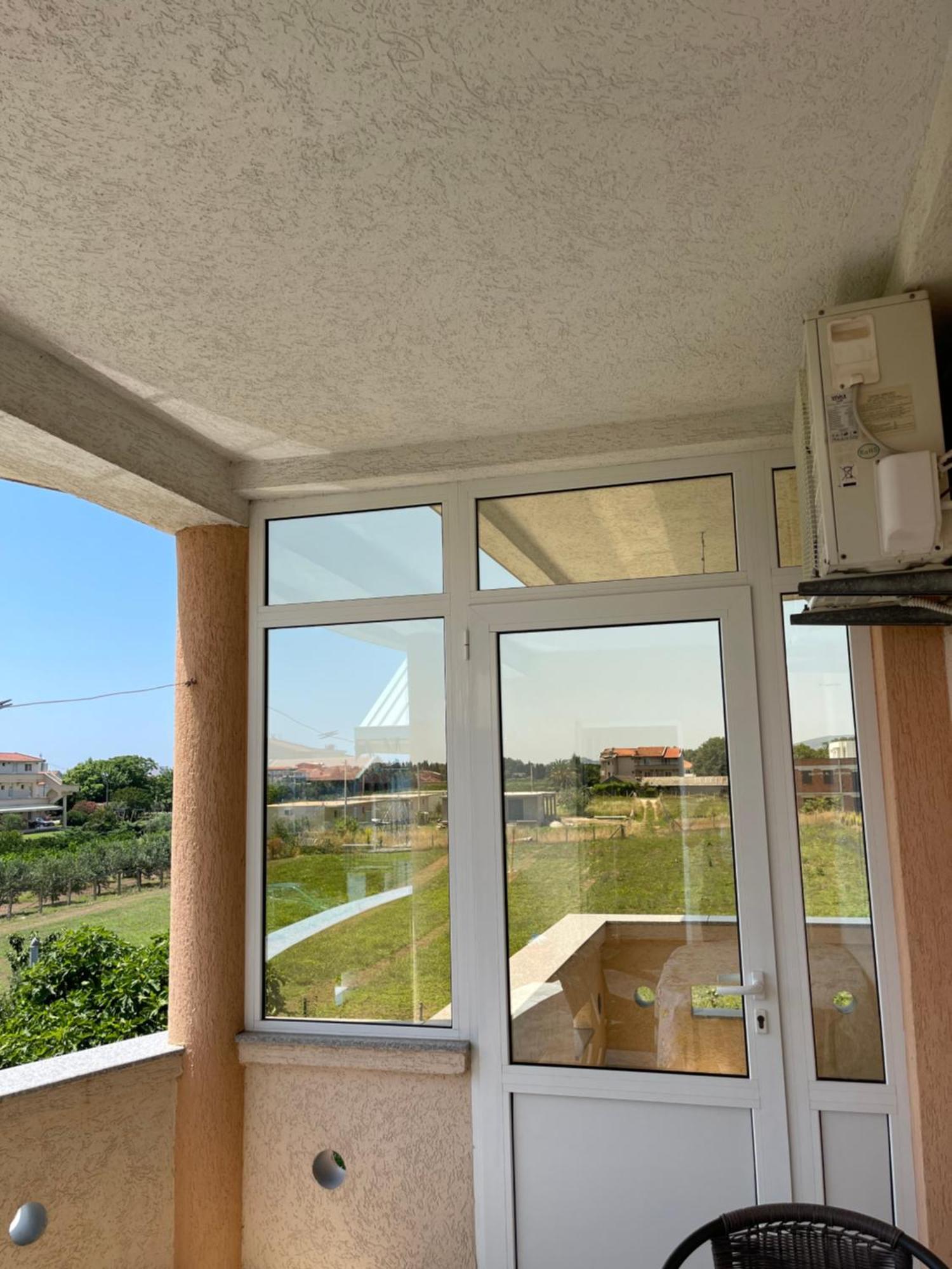 Apartments Vali ウルツィニ エクステリア 写真