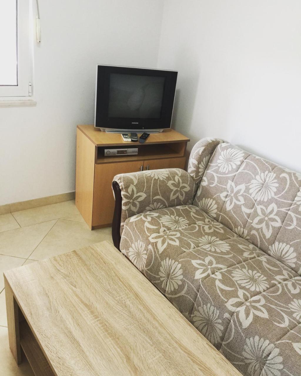 Apartments Vali ウルツィニ エクステリア 写真